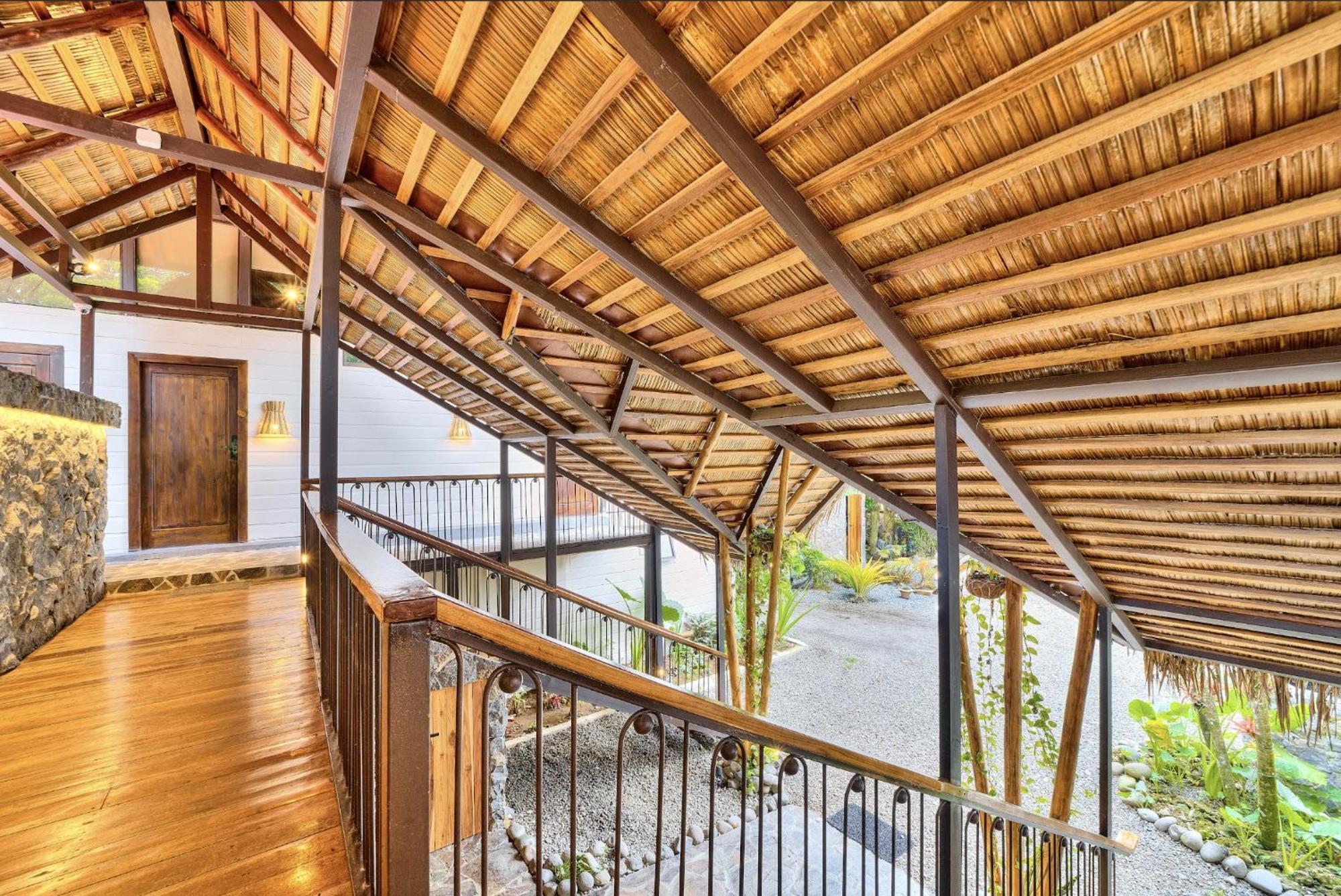 Conga Boutique Hotel Puerto Viejo de Talamanca 外观 照片