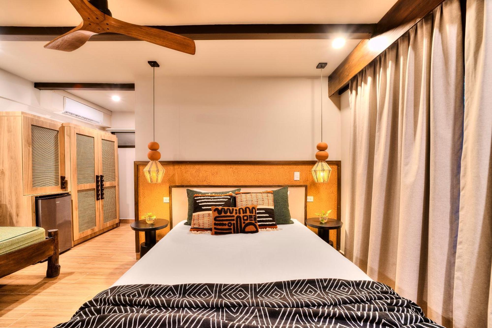 Conga Boutique Hotel Puerto Viejo de Talamanca 外观 照片