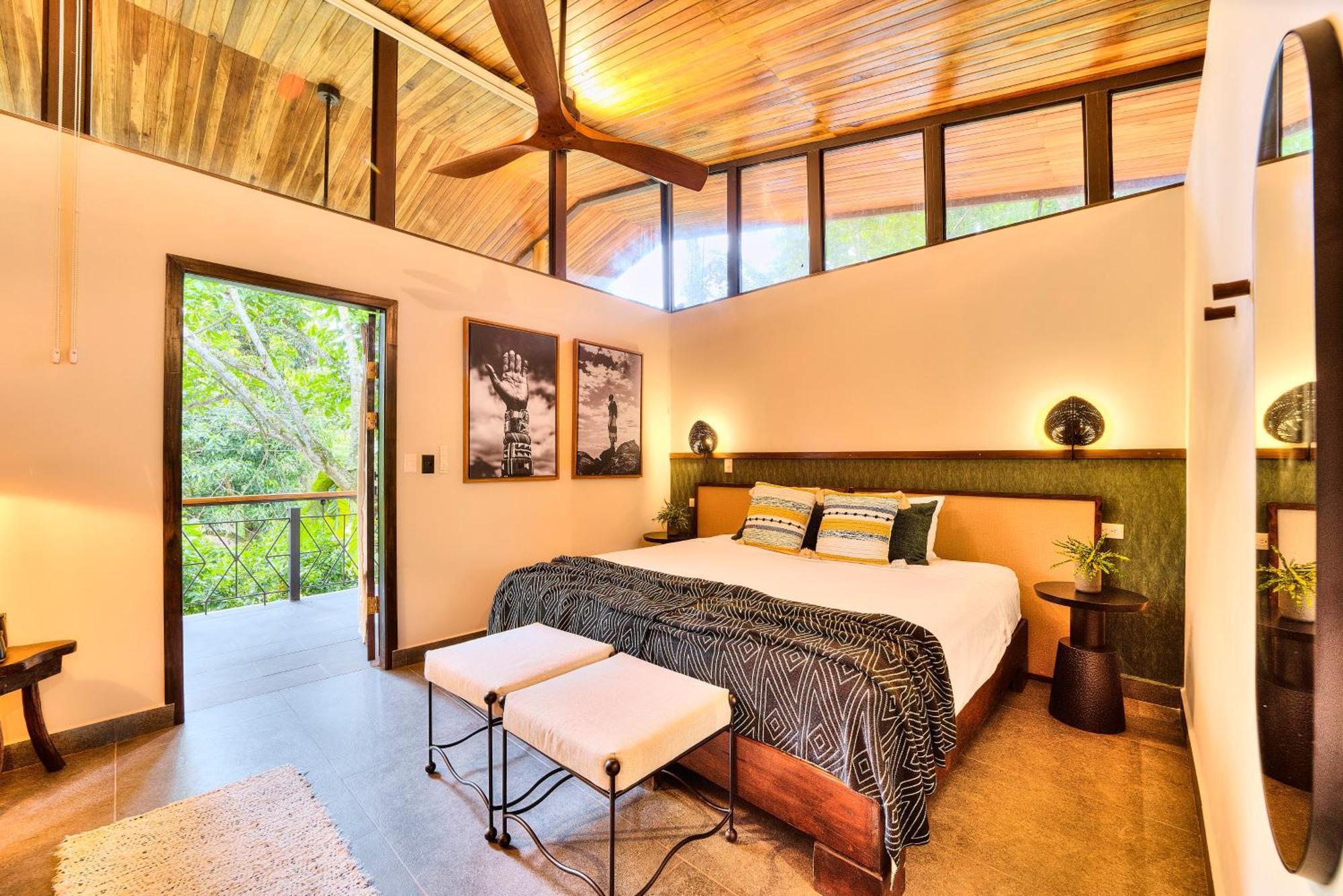 Conga Boutique Hotel Puerto Viejo de Talamanca 外观 照片