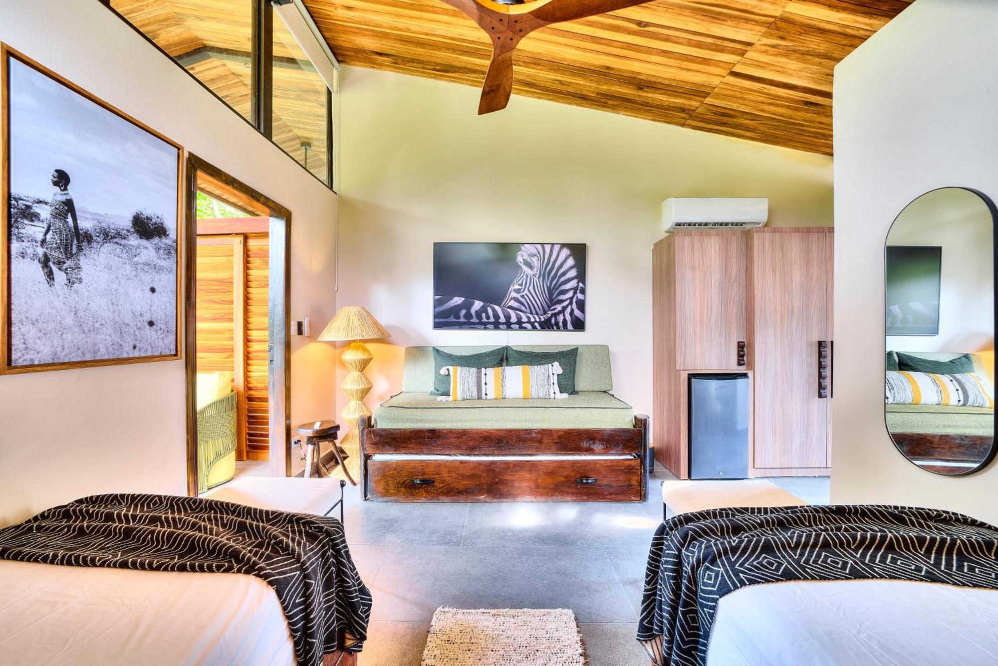 Conga Boutique Hotel Puerto Viejo de Talamanca 外观 照片
